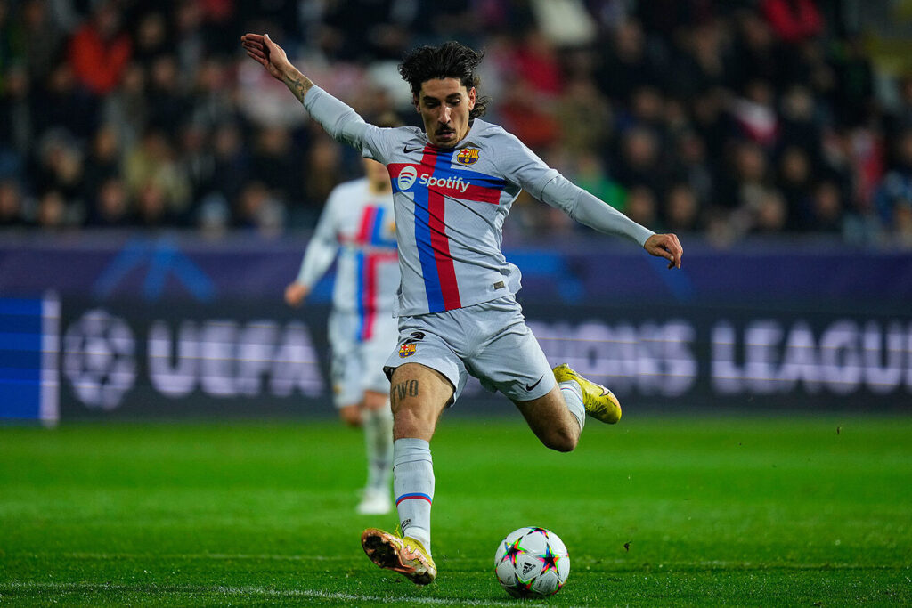 Bellerin: Xavi Anahitaji Muda Kuleta Mafanikio Camp Nou