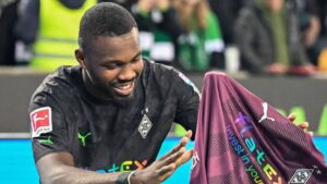 Thuram Anawindwa na Vilabu Vitatu Uingereza