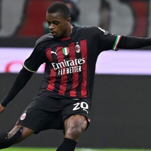 Milan Yamuongeza Kalulu Mkataba Hadi 2027