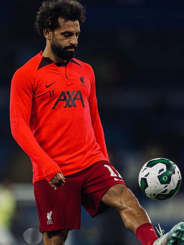 Liverpool Kuwafuata Aston Villa Villa Park