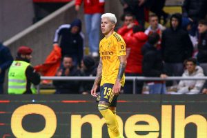 Enzo Fernandez Akubali Kuhamia Chelsea