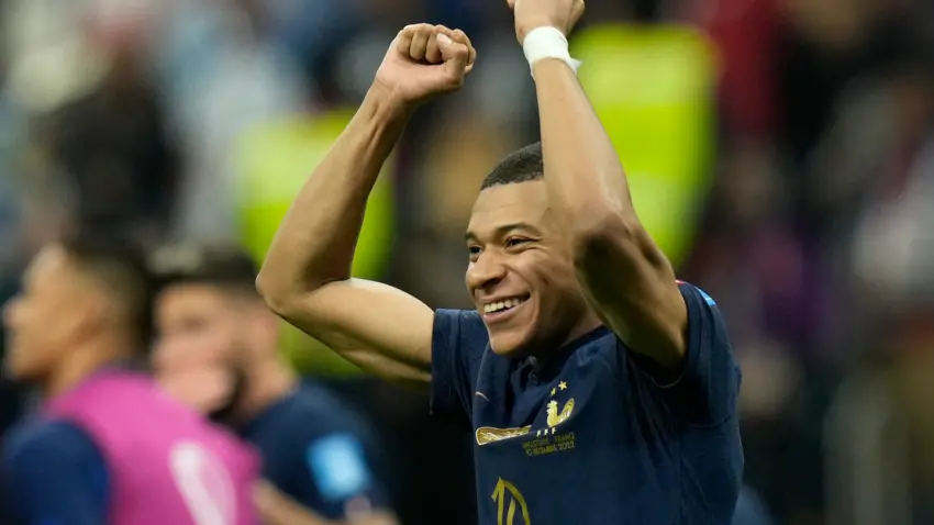 Kylian Mbappe Afurahishwa na Penati ya Kane