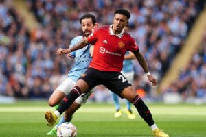 Ten Hag Asita Kumuongelea Sancho, Akataja Mustakabali wa Aaron