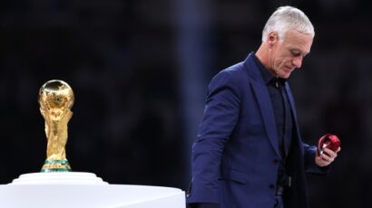 Deschamps Anajiandaa kwa Mazungumzo ya Mustakabali Wake