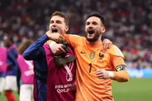 Brands: "Gakpo Ataondoka PSV kwa Uhamisho wa Rekodi"