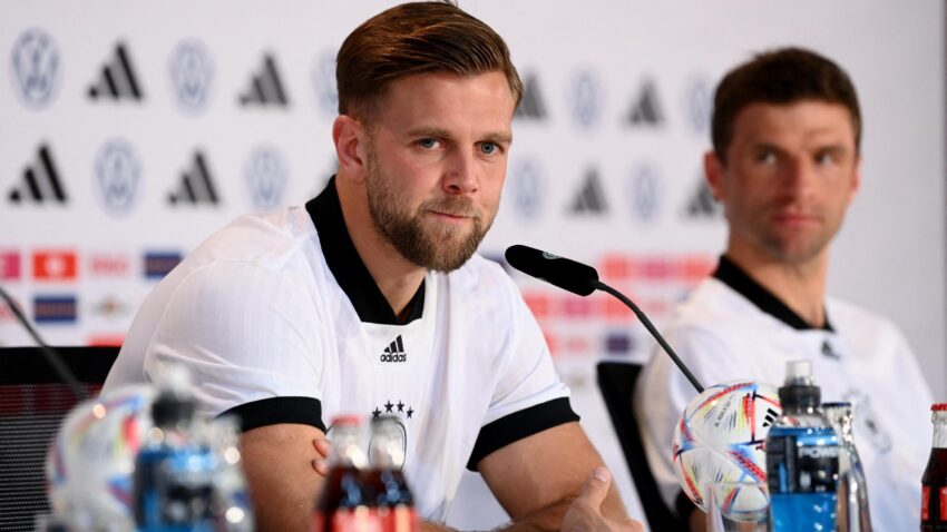 Klose Ampigia Saluti Mshambuliaji wa Ujerumani Fullkrug