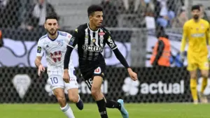 Napoli Wamlenga Ounahi Ambaye Amevunja Ukimya wa Mustakabli Wake