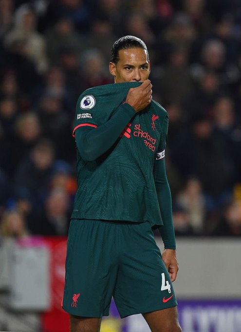 Van Dijk  Nje Mwezi Mzima Liverpool