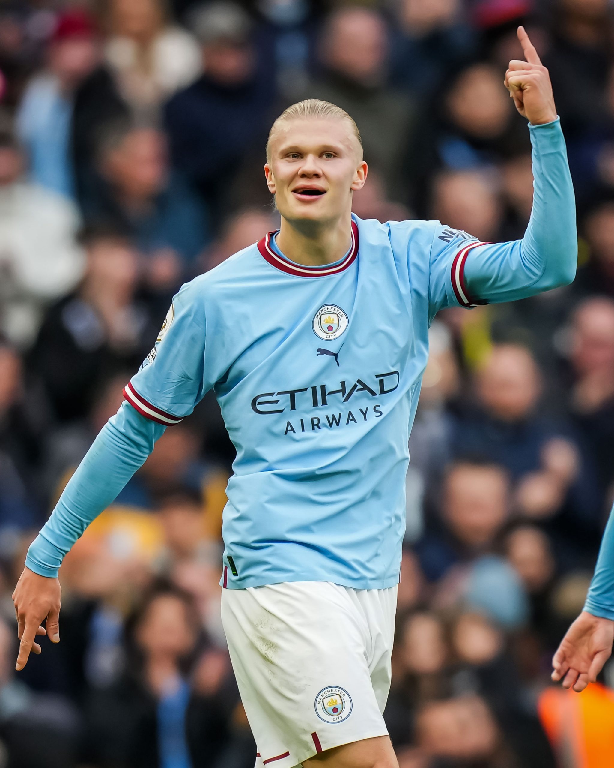 Haaland Hakamatiki Huko Uingereza