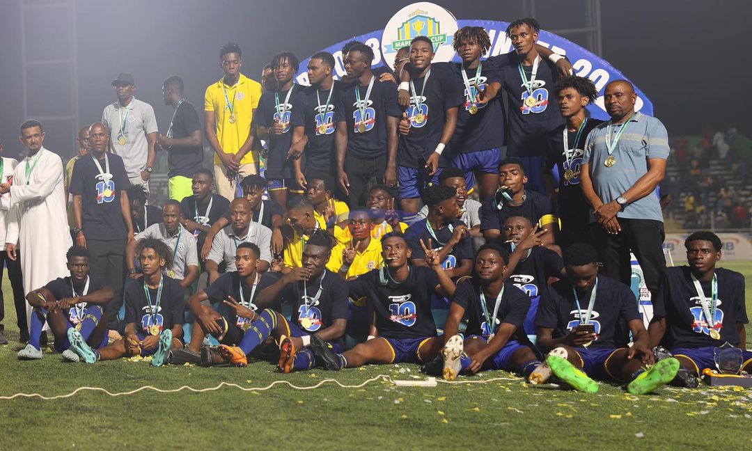 Kocha wa Mlandege Bares Yupo Tayari Kuajiriwa