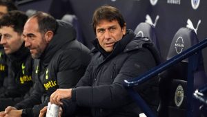Conte Anaonya Spurs Haiko Tayari Baada ya Kuanguka Etihad