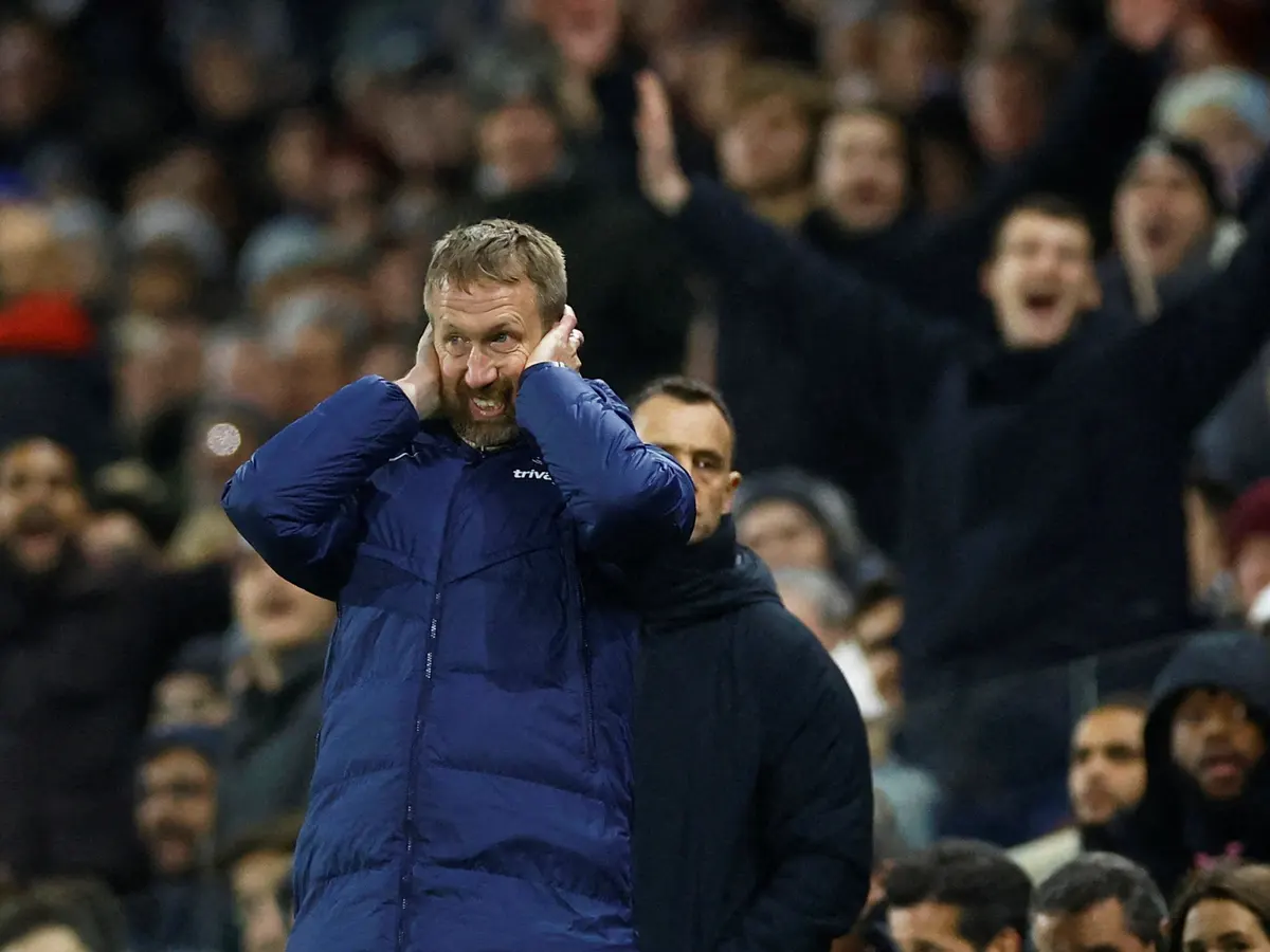 Cole Awataka Mashabiki wa Chelsea Kuwa Wavumilivu na Potter