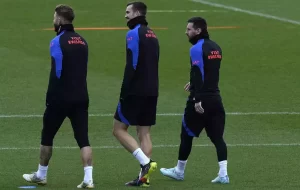 Laporta Anasisitiza Messi Asingeweza Kusalia Barca Kwani Klabu Ilikuwa Inayumba