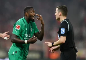 Thuram Akaribia Kuondoka Bure Gladbach Huku Chelsea na Inter Zikimuhitaji