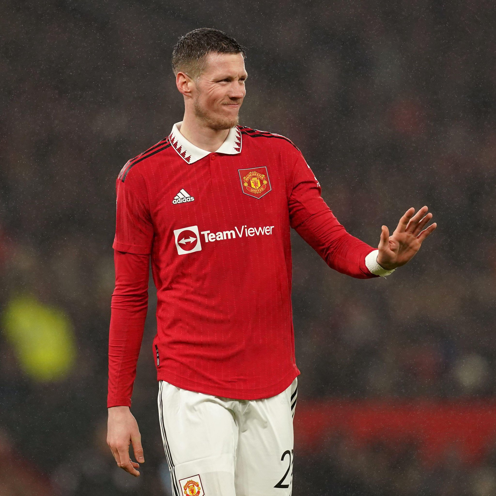 Ten Hag Amkingia Kifua Weghorst