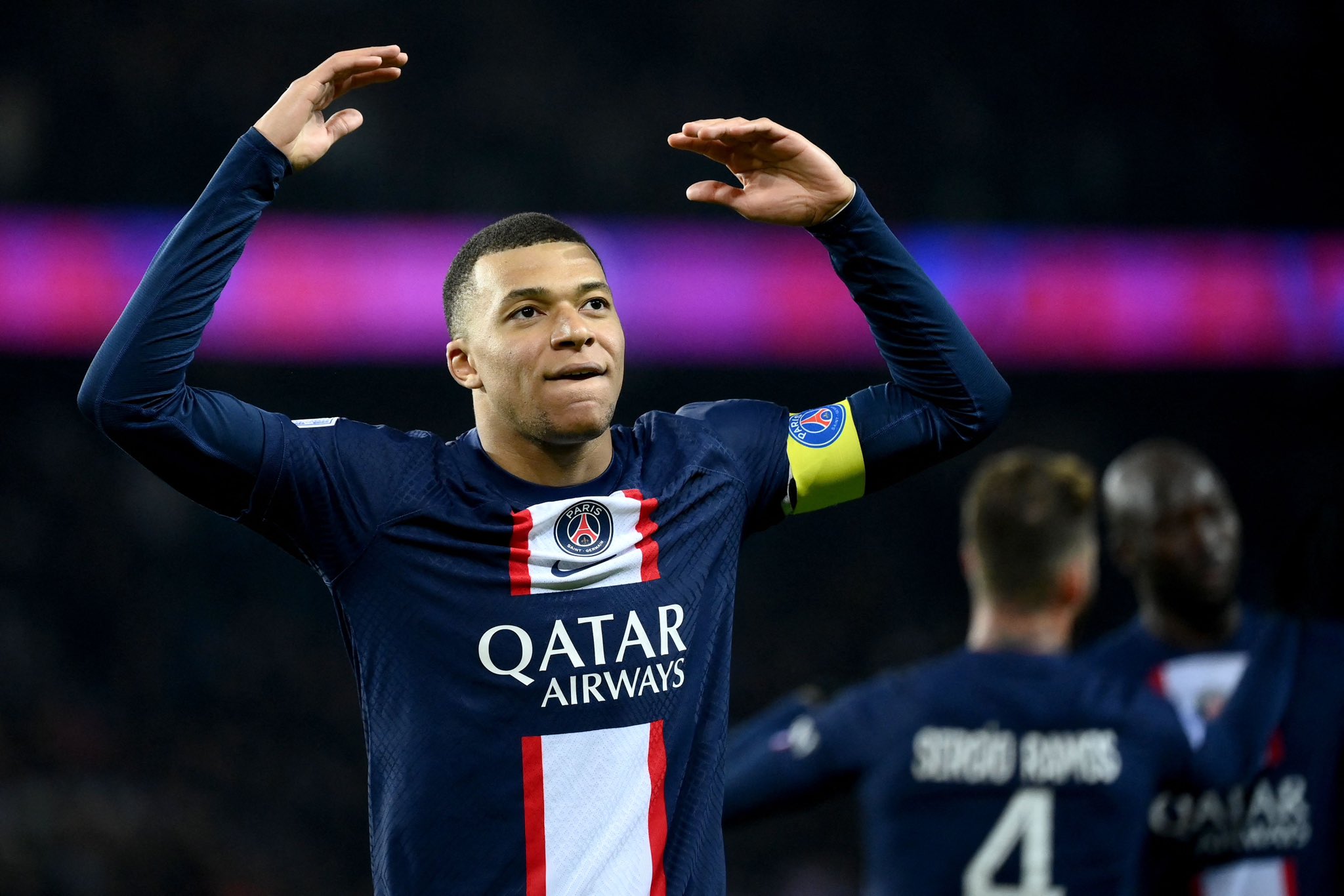 Mbappe Ampindua Cavani Ufungaji Bora wa Muda Wote PSG