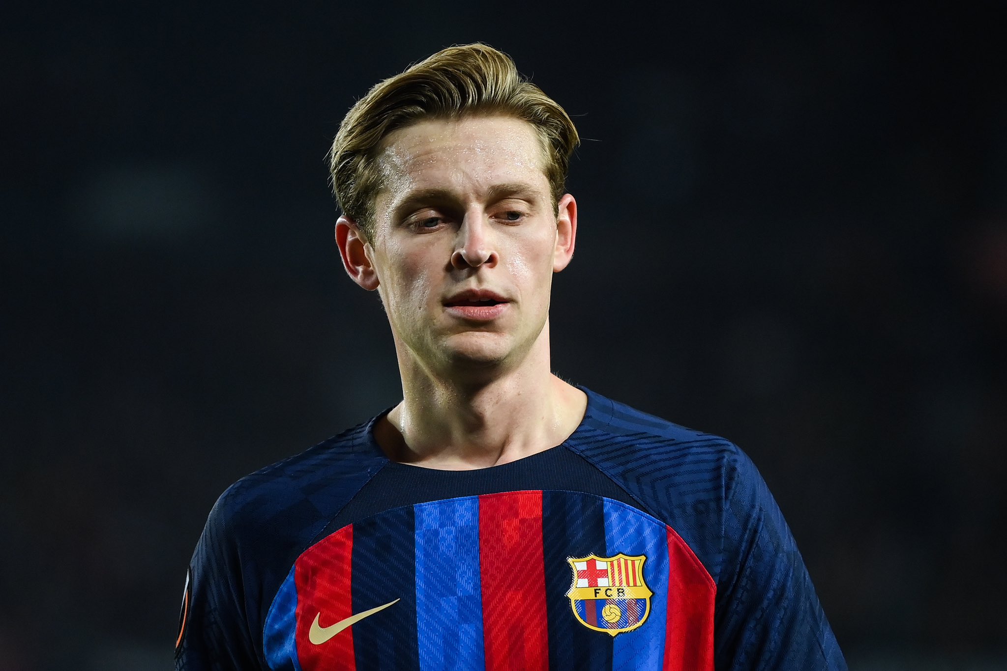 Frenkie de Jong Aendelea Kusisitiza Bado yupo sana Barca