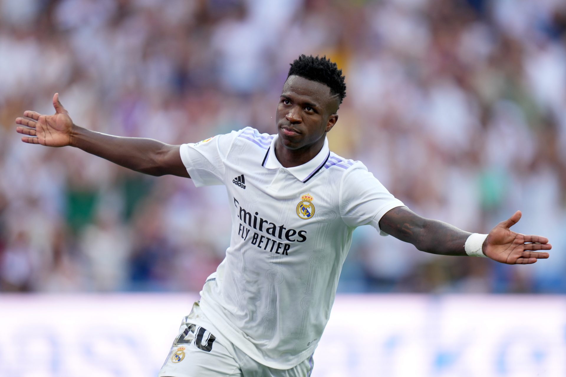 LaLiga Imewasilisha Malalamiko 8 Baada ya Vinicius Kuteswa na ubaguzi wa Rangi Wakati wa Clasico