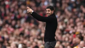 Tomiyasu Anaweza Asirudi Msimu Huu Lakini Arteta Ana Matumaini Makubwa Juu ya Saliba
