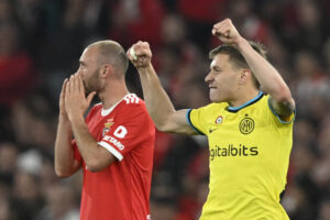 Maajabu ya Ligi ya Mabingwa Kuwahi Kutokea Baada ya Timu Pinzani Kupindua Meza.