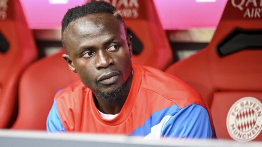 Manchester United Yamnyatia Mane