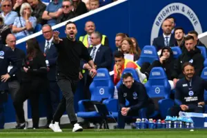 Chifu wa Brighton Barber Ampigia Saluti De Zerbi