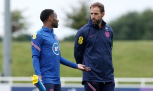 Southgate Amuunga Mkono Sterling Apone Haraka