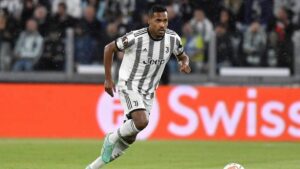 Kifungu cha Kuongeza Mkataba wa Beki wa Juventus Alex Sandro