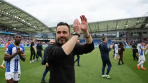 Chifu wa Brighton Barber Ampigia Saluti De Zerbi