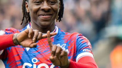 Manchester United Yamuwinda Nyota wa Palace