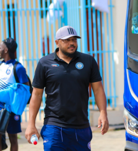 Azam Yatangulia Tanga Kuwasubiri Yanga Kwaajili ya Fainali ya FA