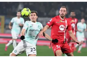 Inter Yaipatia Changamoto Nottingham Forest kwa Kumhitaji Carlos Augusto