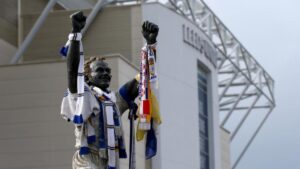 Radrizzani Akubali Kuuza Hisa Zinazodhibiti za Leeds kwa 49ers Enterprises