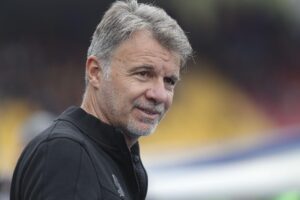 Verona Wanakabiliwa na Uamuzi wa Baroni kuwa Kocha