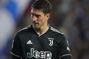 Mshambuliaji wa Juventus Vlahovic Aumia na Kushindwa Kuitumikia Serbia