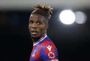 Roma Wanajiandaa Kutangaza Wachezaji Wawili Waliosajiliwa Huku Mourinho Akiwalenga Zaha na Tielemans