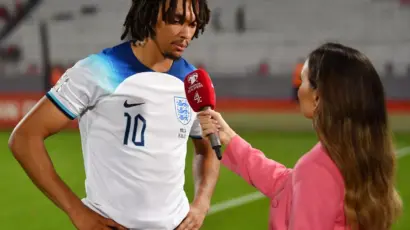 Alexander-Arnold: Nafasi ya Kiungo Uingereza Imekuwa Yangu Mara kwa Mara
