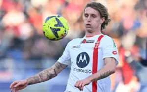 Juventus Wanaweza Kumrudisha Rovella Monza