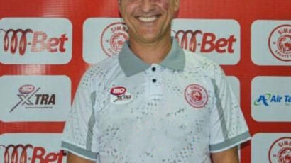 Kocha Mpya wa Makipa Simba ana Mabalaa