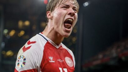 Manchester United Kutuma Ofa Rasmi kwa Hojland