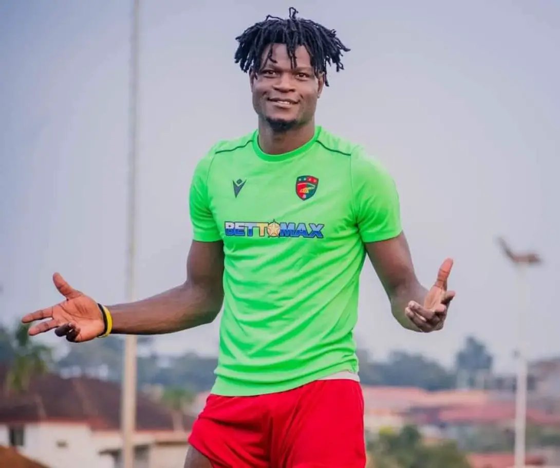 Straika Yanga Akomba Milioni 400