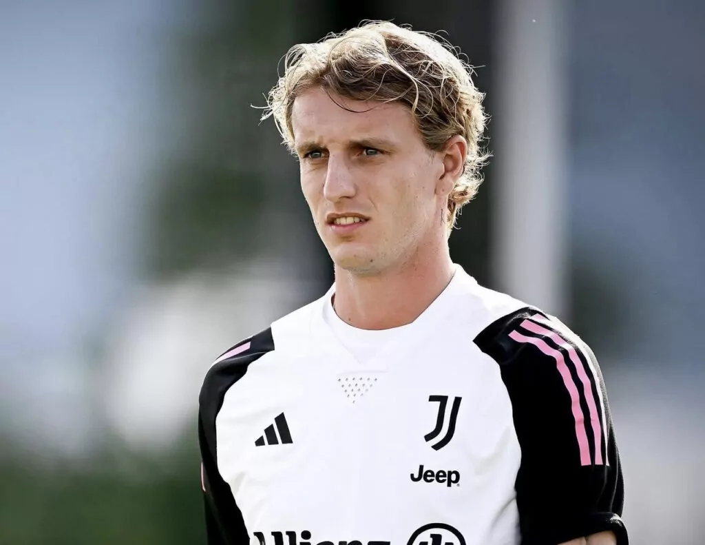 Juventus Wanaweza Kumrudisha Rovella Monza
