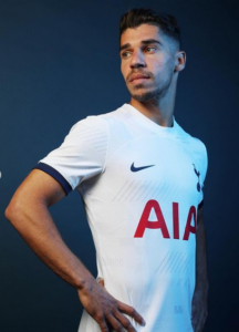 Tottenham Imemsajili Solomon Ambaye Alikuwa Mchezaji Huru