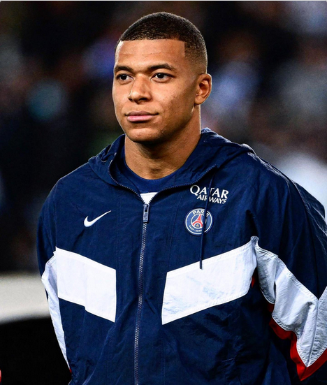 Mbappe Awekwa Sokoni na PSG