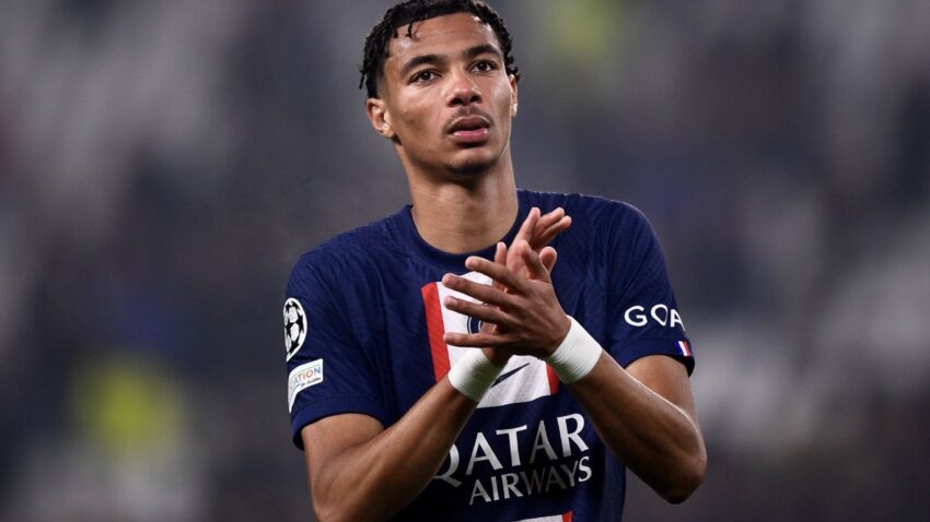 Milan Wanataka Kumsajili Mshambuliaji wa PSG Ekitike