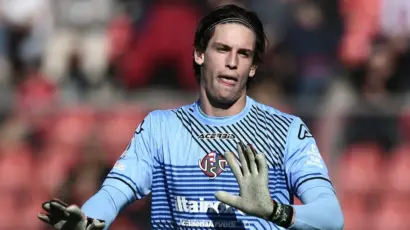 Inter Wanawasiliana na Carnesecchi kama Mrithi wa Onana