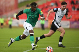 Saint-Maximin Yupo Katika Mazungumzo Kuondoka Newcastle
