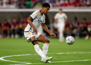 Ancelotti Ausifu Uwezo wa Jude Bellingham Ndani ya Madrid