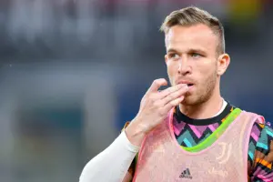 Fiorentina Wanamuulizia Arthur wa Juventus