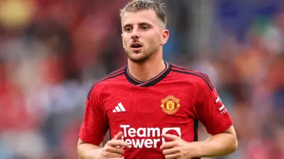 Mount Acheza kwa Mara ya Kwanza huku Utd Wakianza Maandalizi ya Msimu Mpya kwa Ushindi Dhidi ya Leeds